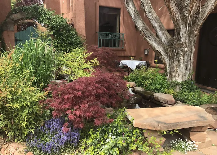 Casa Inn 4*